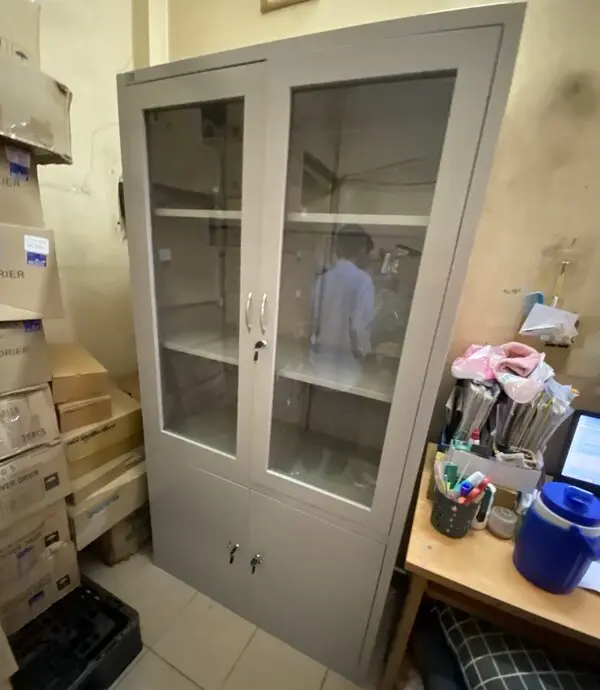 Tủ hồ sơ chuẩn TS03 văn phòng nào cũng cần- Tủ sắt bền bỉ đa năng hàng đầu - Ảnh 2