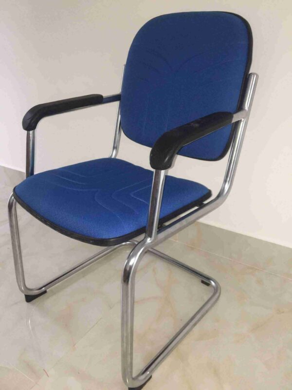 Ghế quỳ VT1 Hoà Phát chuẩn công sở cho mọi phòng họp
