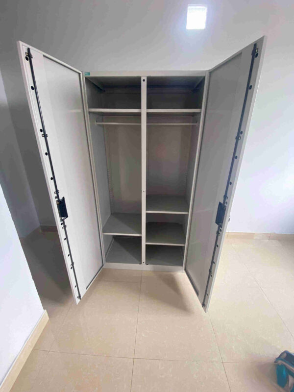 Tủ sắt đựng quần áo gia đình TST2-KV
